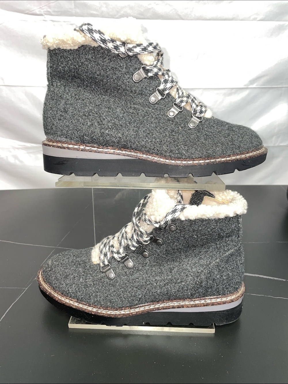 MADDEN NYC WOMENS HIKER LACE UP BOOTS WITH ZIPPER FTL-07-252